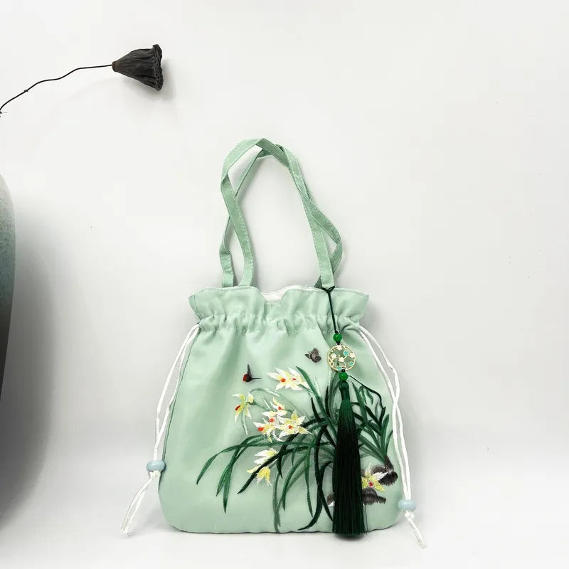Handmade Suzhou Embroidery Bag – Crossbody & Shoulder Purse, 21×22cm