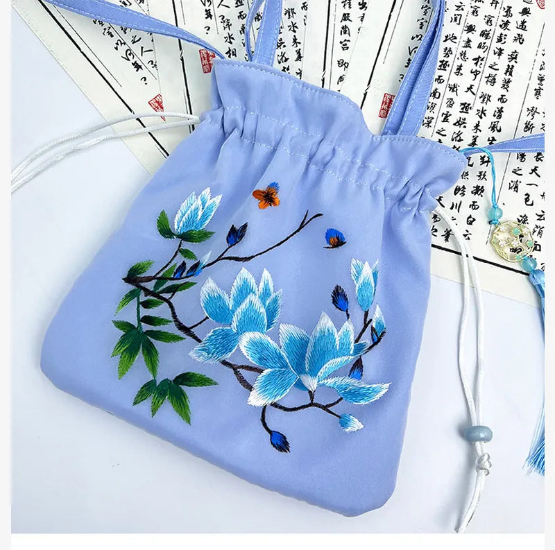 Handmade Suzhou Embroidery Bag – Crossbody & Shoulder Purse, 21×22cm