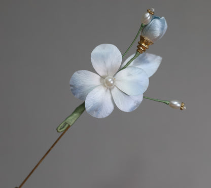 Handmade Suzhou Velvet Flower Brooch – Hanfu & Qipao Pin, Gift Box